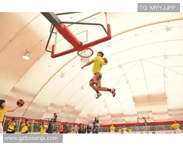 今年运动数据周丽分享极限运动背后的故事与挑战，重温精彩历程与心路历程